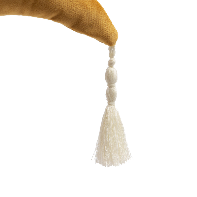 Pierrot-moon-velvet-cushion-farniente-yellow-9-2000000112619