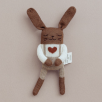 main sauvage bunny amour